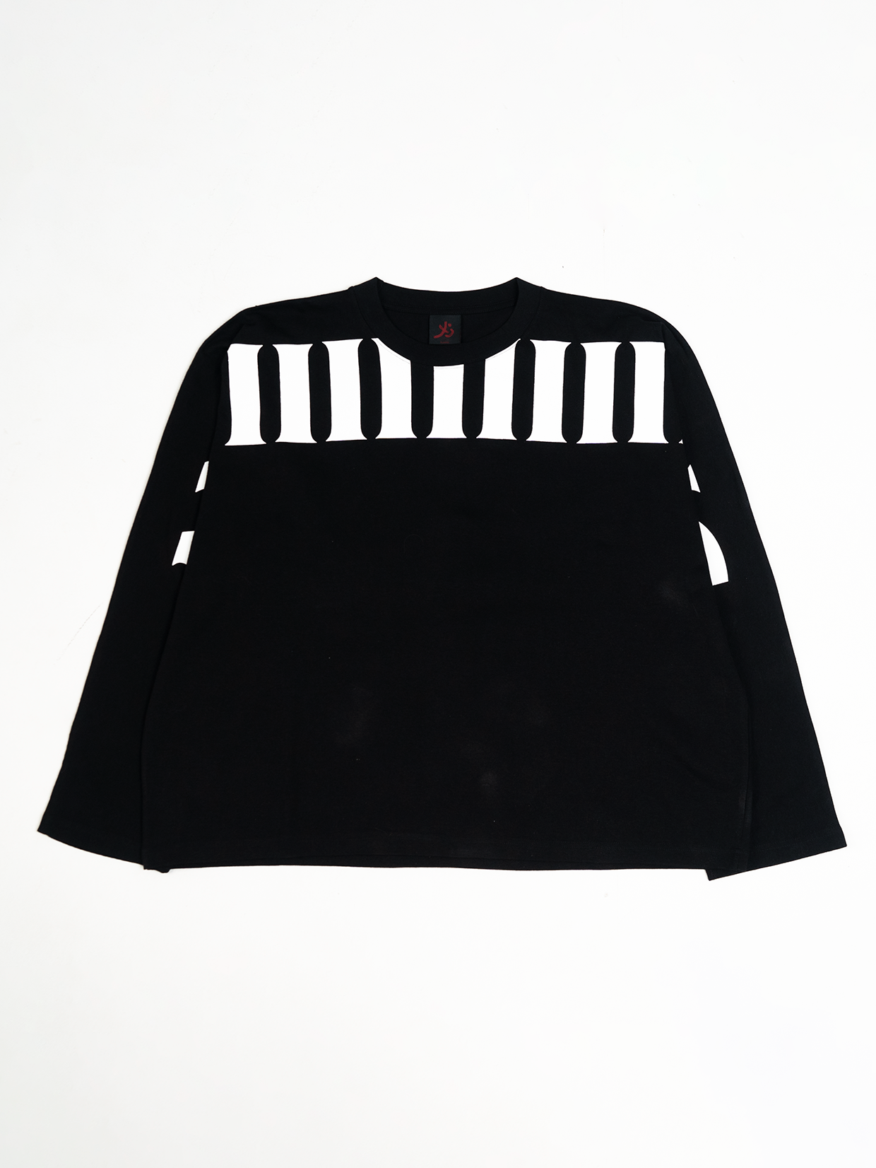 YB Labs Studio - Tshirt Longsleeve Anjiiiiiiiiiing Black
