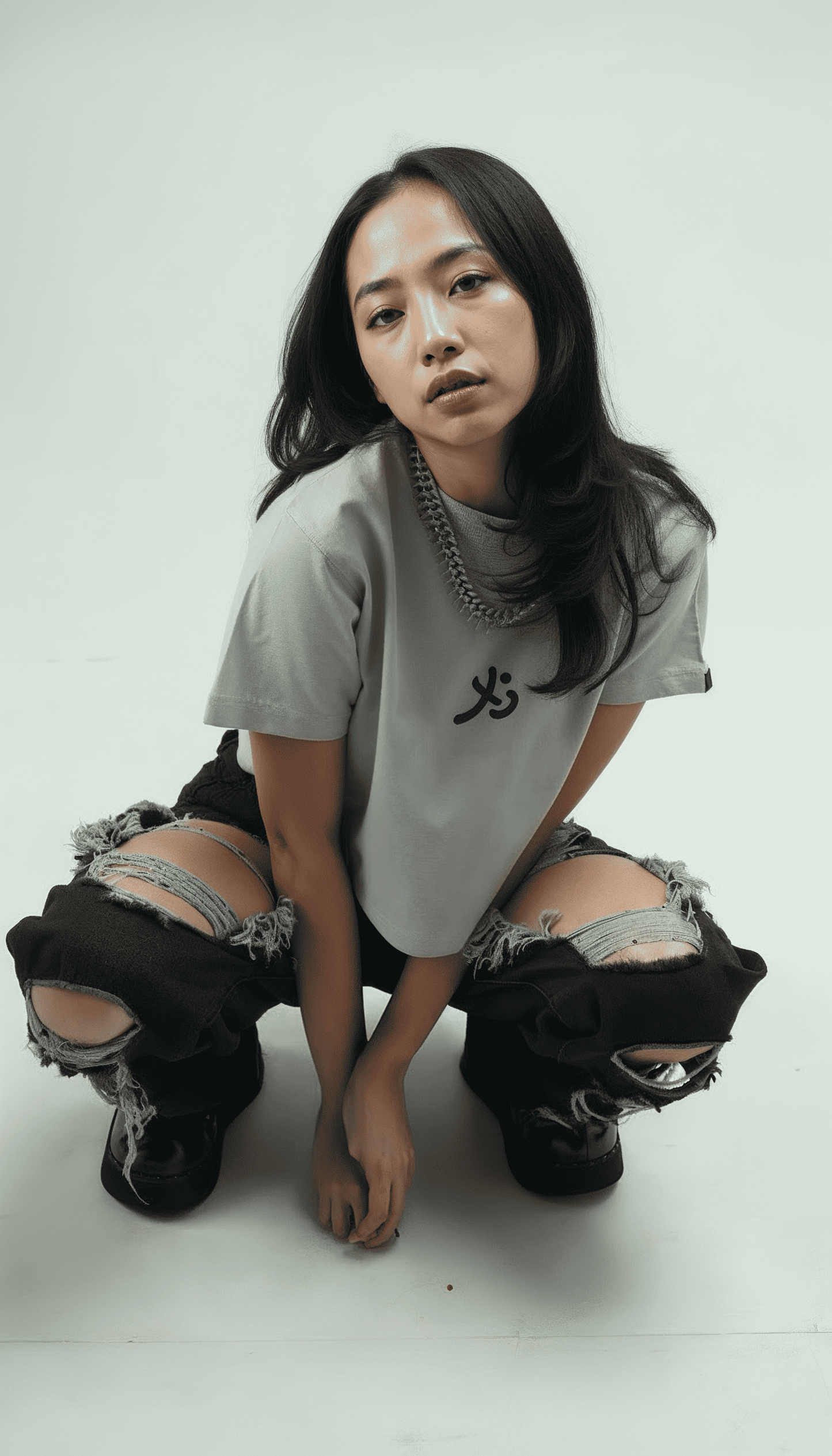 YB Labs Studio - Basic Tshirt Crop Top